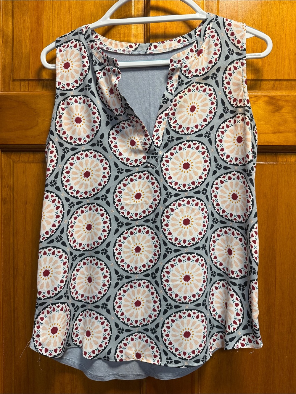 LOFT Sleeveless V-Neck Medallion Print Top in Blueish-Gray and Peach